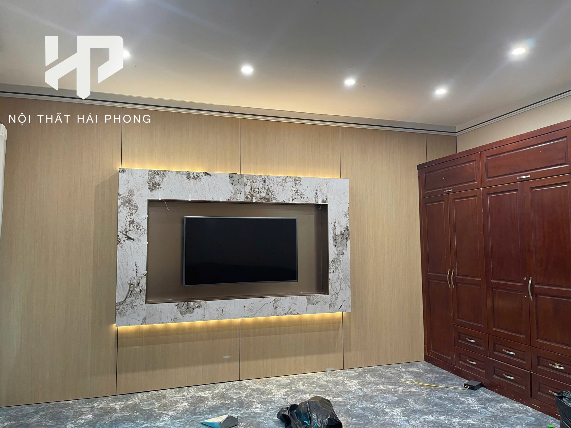 Công Trình Ốp Vách Phòng Khách ở Phú Thọ